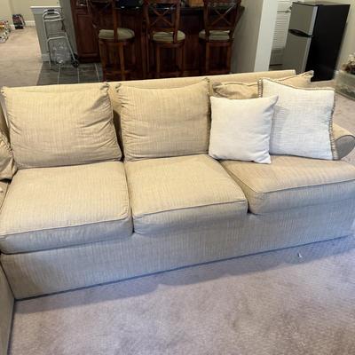 Lot 299B: Ethan Allen L-Shaped Sofa