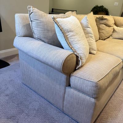 Lot 299B: Ethan Allen L-Shaped Sofa