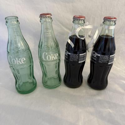 Vintage Foremost Dairy Bottle plus Jack in the Box Liberty Mugs (K-SS)