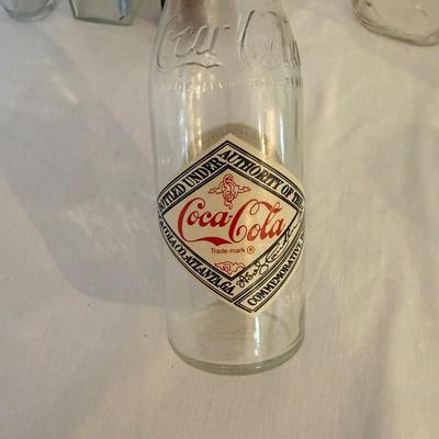 Vintage Foremost Dairy Bottle plus Jack in the Box Liberty Mugs (K-SS)