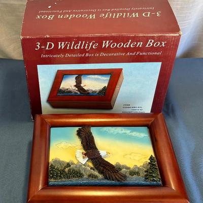 3-D Wildlife Wooden Box