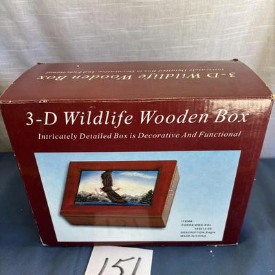3-D Wildlife Wooden Box