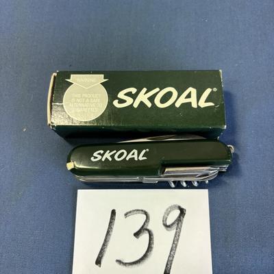 Skoal Swiss Army Knife