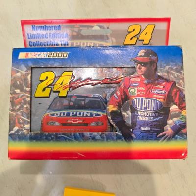 Jeff Gordon playing cards