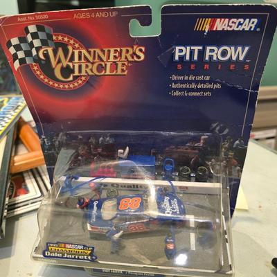 Dale Jarrett Die cast car