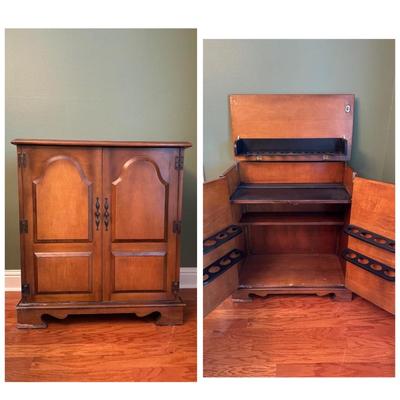 Vintage Traditional style Dry Bar Storage Cabinet