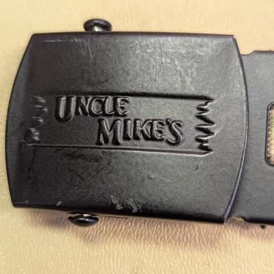 Camo Leash & Uncle Mike's Belt