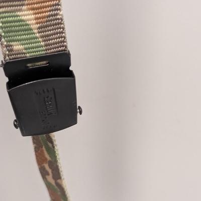 Camo Leash & Uncle Mike's Belt