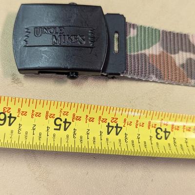 Camo Leash & Uncle Mike's Belt