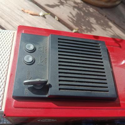 NYLINT "WATER CANNON" 23" FIRE TRUCK WITH WORKING LADDER