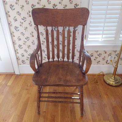 Farmhouse Style Armchair (K-BBL)