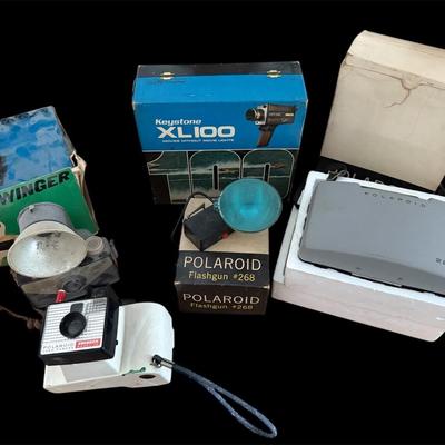 Lot 29: Collection Of Cameras