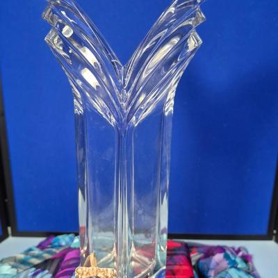 Sale Photo Thumbnail #466: Art Deco V shaped clear crystal vase
12 inches by 6 inches wide