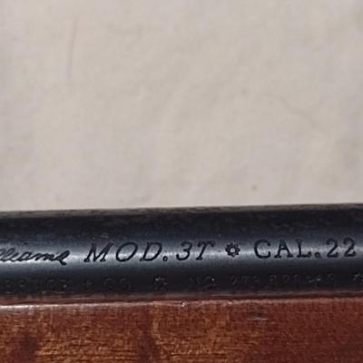 Ted Williams Sears Roebuck Model 3T, 22 Caliber Rifle with Carry Bag