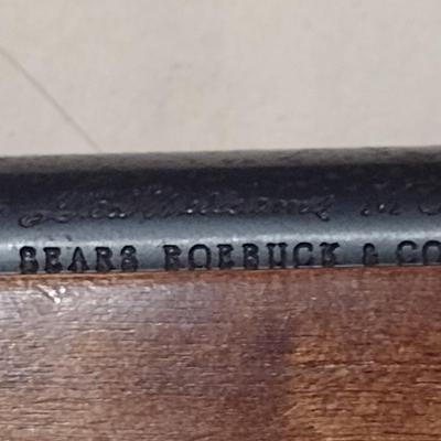 Ted Williams Sears Roebuck Model 3T, 22 Caliber Rifle with Carry Bag