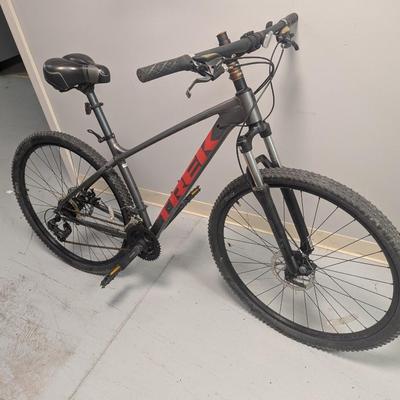 Trek Marlin 7 Speed Bicycle
