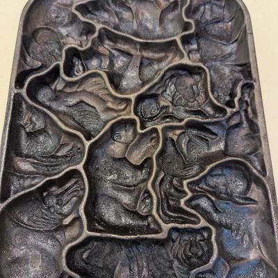 Vintage Cast Iron Animal Puzzle Mold Classic Gourmet John Wright USA