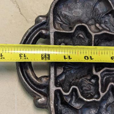 Vintage Cast Iron Animal Puzzle Mold Classic Gourmet John Wright USA