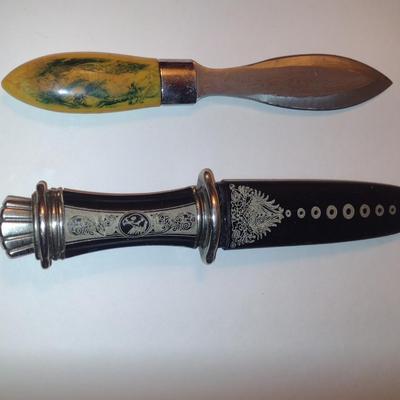 Pair of Daggers