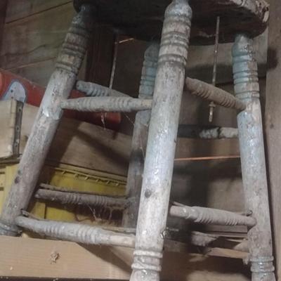Antique Wood Sitting Stool