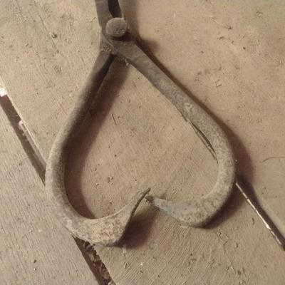 Logging Hook Chain Attachment
