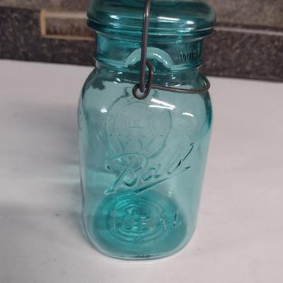 Blue American Bicentennial Bale Top Ball Jar