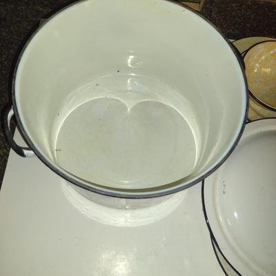 Collection of Enameled Kitchen Ware