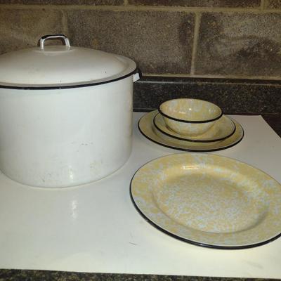 Collection of Enameled Kitchen Ware