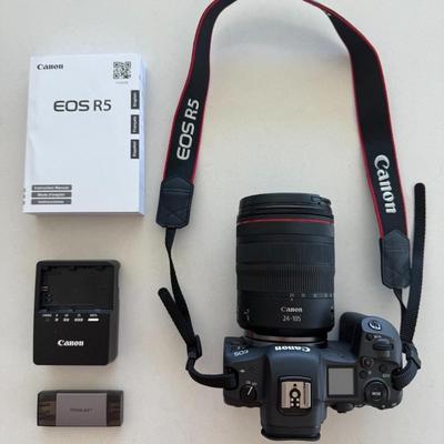 Canon EOS R5 45.0MP Mirrorless Camera - Black (RF 24-105mm f/4 L IS USM kit)