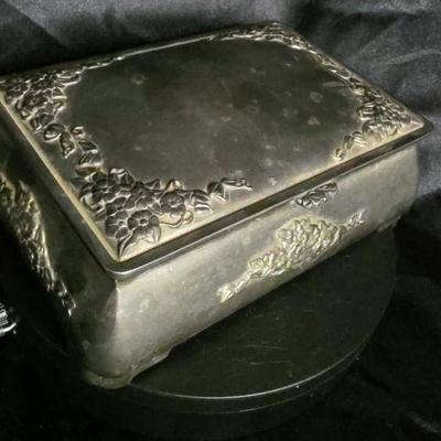 Antique Silver-Plated Floral Jewelry Box with Velvet Lining | Ornate Footed Trinket Box