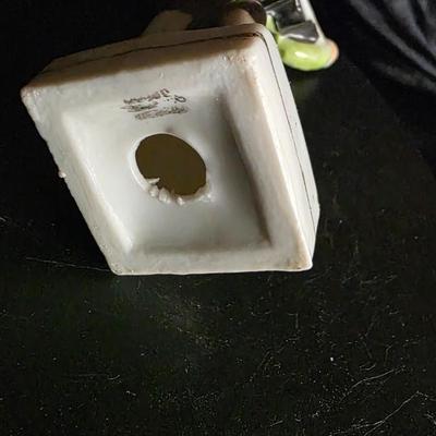 Vintage Porcelain Street Singer Figurine – Hand-Painted Guitarist, Japan Mid-Century