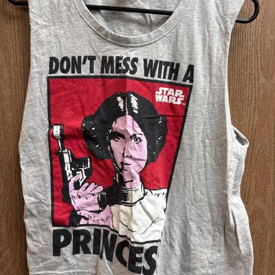 Sale Photo Thumbnail #169: Animation-style image of Princess Leia on the front. Good condition, women's size Large.