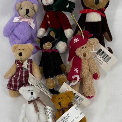 Sale Photo Thumbnail #220: In very good condition. Some still have original tag attached.