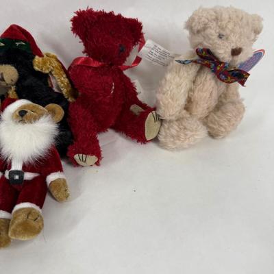Sale Photo Thumbnail #128: 9 bears. Various colors and costumes, some are dressed like Santa.  All in good condition.