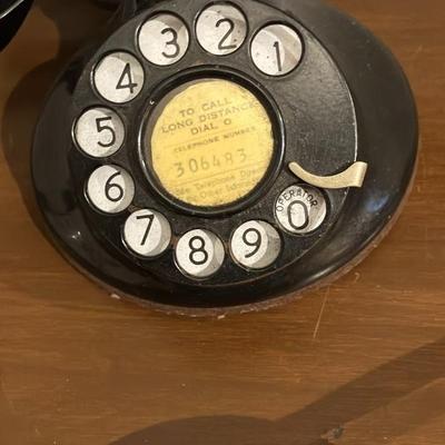 Vintage Western Electric Model 500 Black Rotary Dial Desk Phone - Refurbished for Modern Landline Use