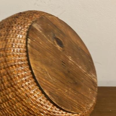 Vintage Nantucket Lightship Basket with Swing Handle