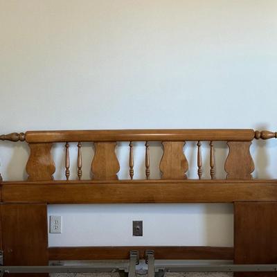 Vintage Solid Wood Spindle Headboard – King Size