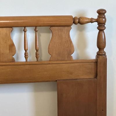 Vintage Solid Wood Spindle Headboard – King Size