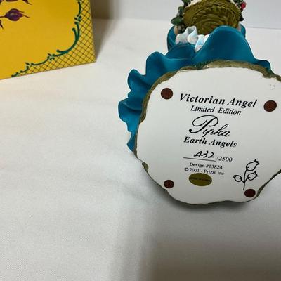 Sale Photo Thumbnail #66: .