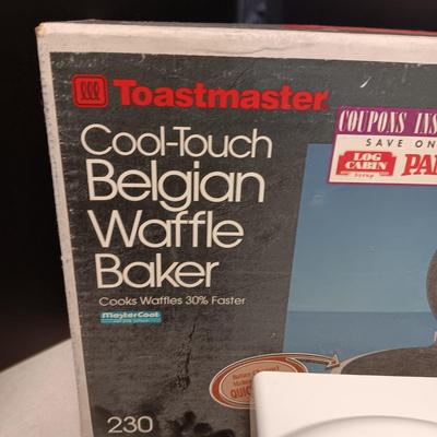 SMALL KITCHEN APPLIANCES