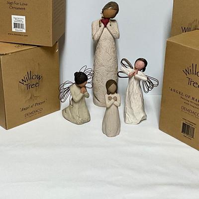 Sale Photo Thumbnail #69: Tall Figurine does have a small chip as seen in picture.