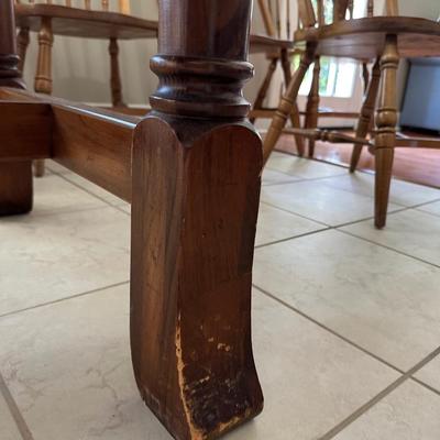 Solid Wood Dining Table with 6 Windsor Chairs