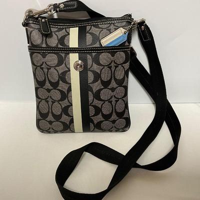 Sale Photo Thumbnail #107: .