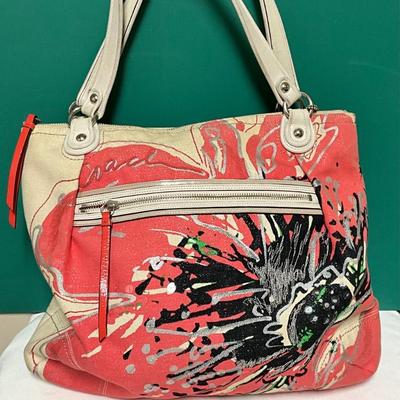 Sale Photo Thumbnail #123: .