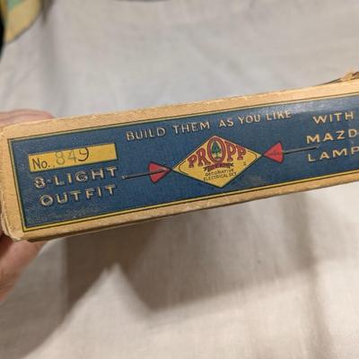 Propp Cloth Covered Cord Xmas Lights Mazda Lamps Org Box 1920s