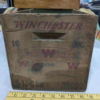 1950's Winchester Ammunition Box