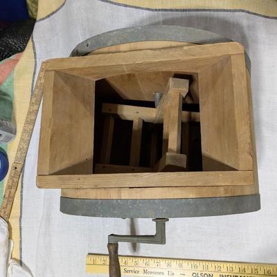 Antique No 1 New Style White Cedar Cylinder Butter Churn