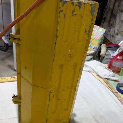 Authentic GE Wait Walk Crossing Street Sign