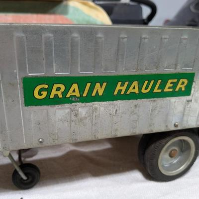 1953 Tonka Grain Hauler Tractor & Trailer Model #550