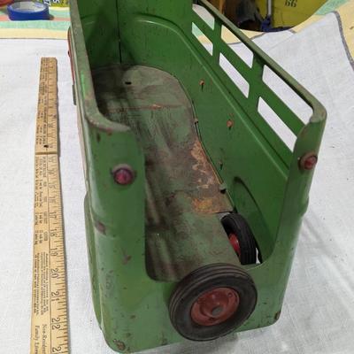 1940’s Wyandotte Truck and Trailer